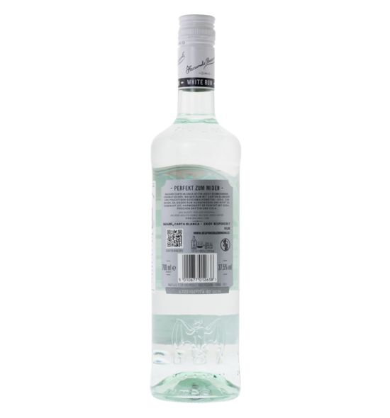 Bacardi Carta Blanca Rum Hinten